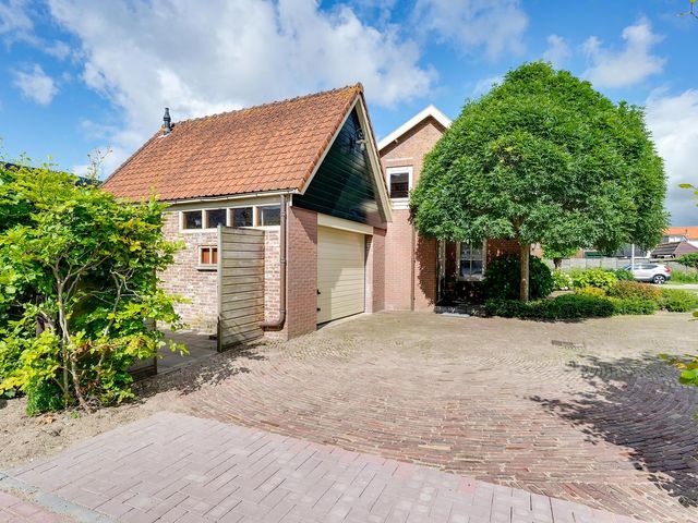 Arent van Lierstraat 27A, Puttershoek