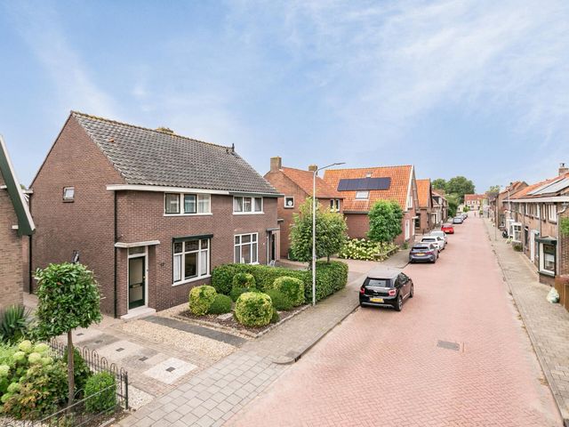 Verbruggestraat 17, 'S-Gravendeel