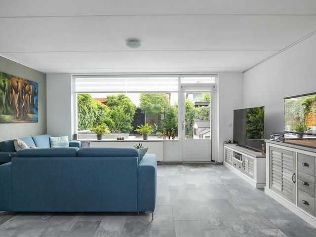 Stravinskypad 26, Oud-Beijerland