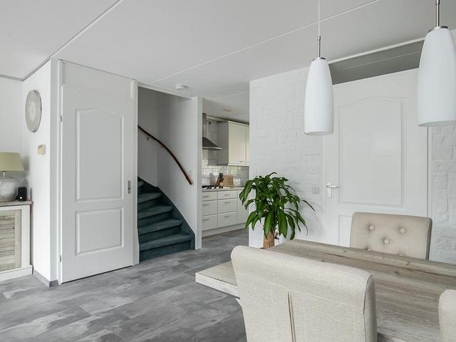 Stravinskypad 26, Oud-Beijerland