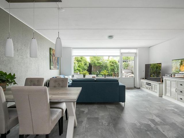 Stravinskypad 26, Oud-Beijerland