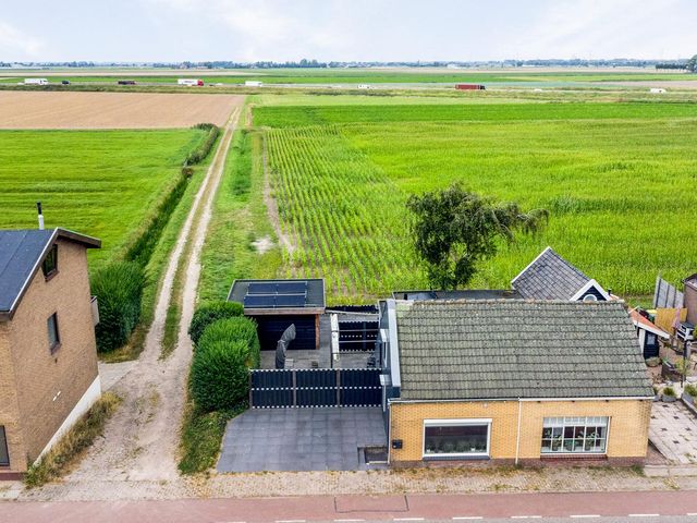 Stougjesdijk 77, Westmaas