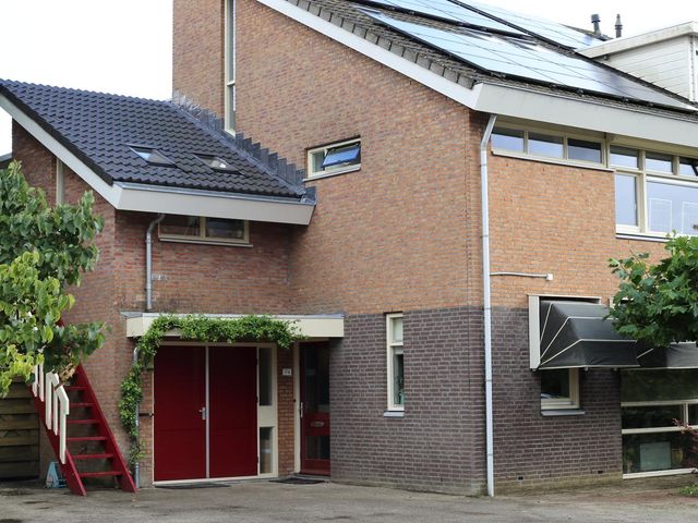 Bachlaan 174, Oud-Beijerland