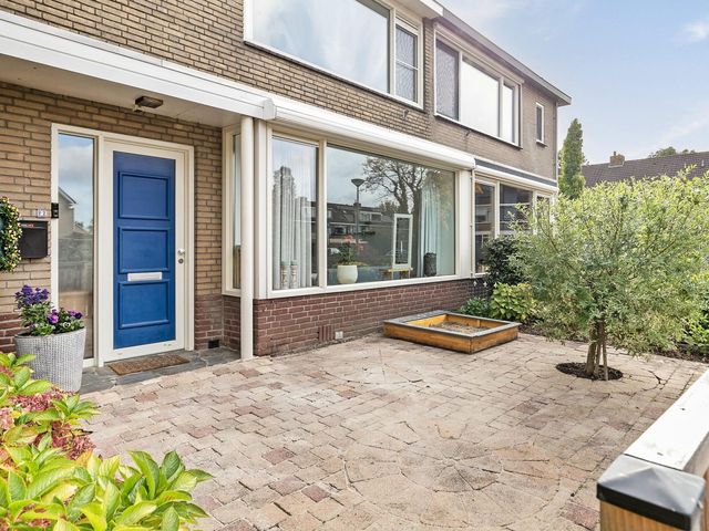 Jacob Marisstraat 2, Oud-Beijerland