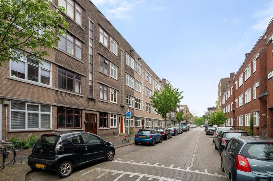 Van der Meydestraat 16III