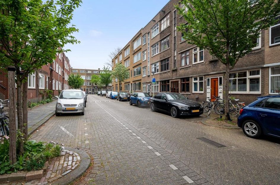 Van der Meydestraat 16III