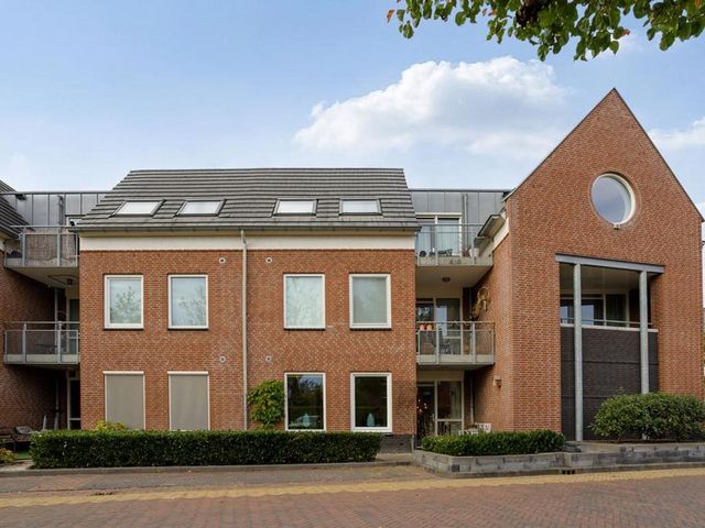 Stoeterij 8, Huissen