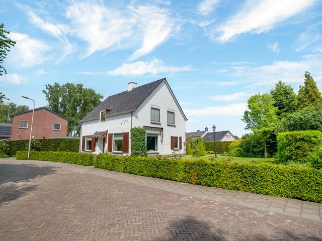 Sterreschans 3, Doornenburg