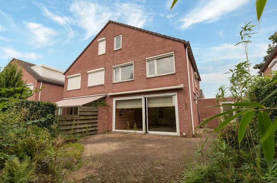Mr. Jacob Anton Schorerstraat 11