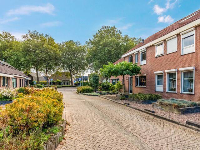 Scherpe Hoek 84, Doornenburg