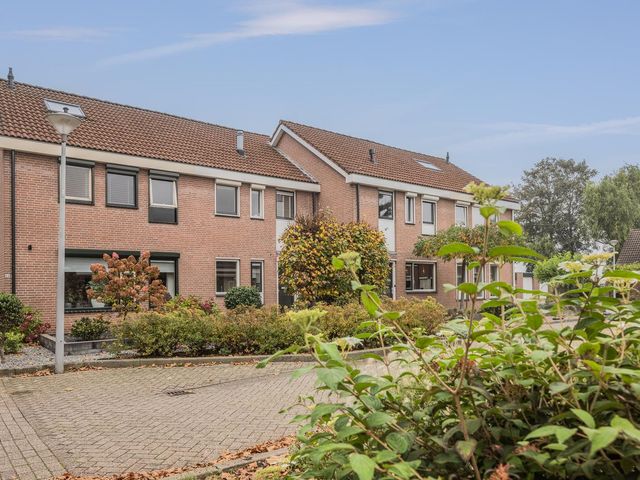 Scherpe Hoek 86, Doornenburg