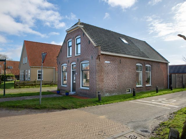 Dorpsstraat 42, Hoorn