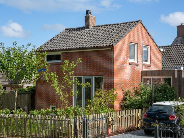 Zeedistelstraat 9, West-Terschelling