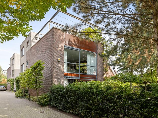 Lilian Ngoyiweg 158, Rotterdam