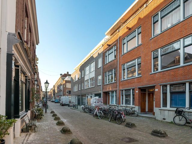 Waterloostraat 117a02, Rotterdam