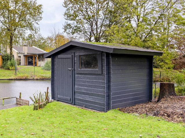 Mytilus 8, Brouwershaven