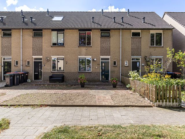 Van den Broek-erf 301, Dordrecht