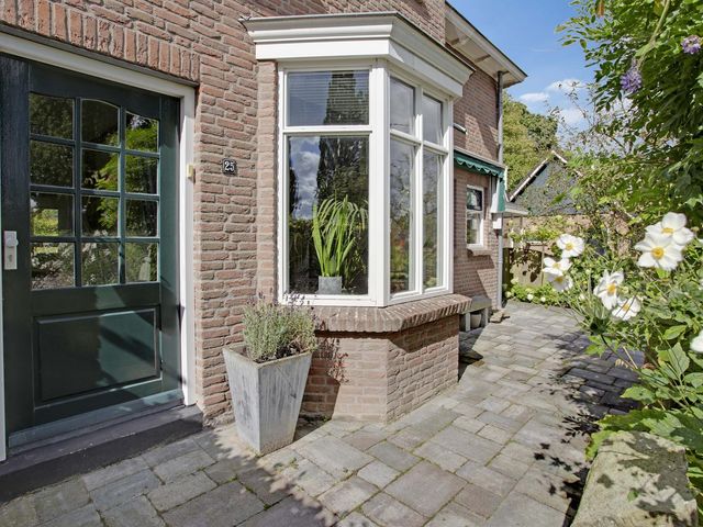 Pastoor Geerdinkstraat 25, De Lutte