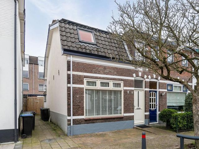 Hoge Larenseweg 109, Hilversum