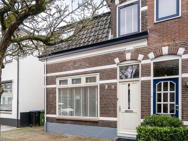 Hoge Larenseweg 109, Hilversum