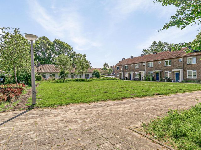 Cort van der Lindenkade 96, Amsterdam