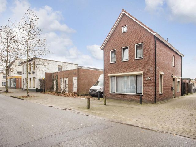 Lage Bothofstraat 324, Enschede