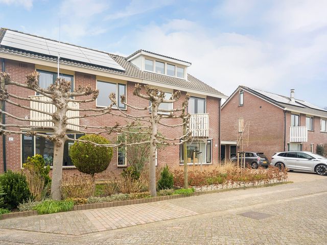 De Hoefslag 23, Dronten