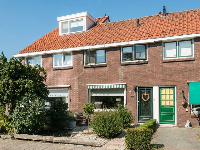 Von Lindernstraat 14, Alblasserdam