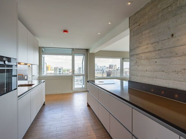 Kruiskade 119H, Rotterdam