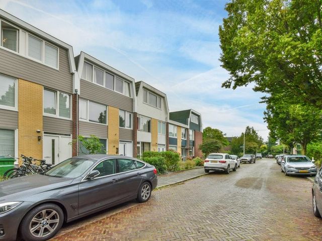 De Pauwentuin 31, Amstelveen