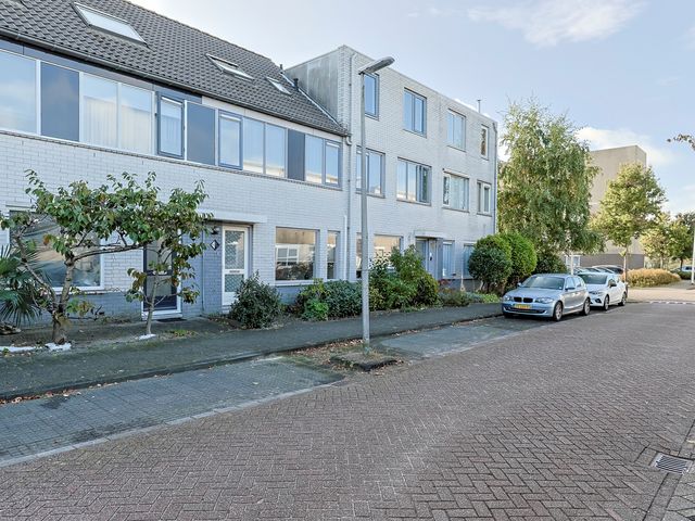 Jan Van Henegouwenstraat 6, Alphen Aan Den Rijn