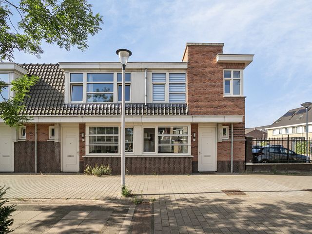 Marterstraat 2, Helmond