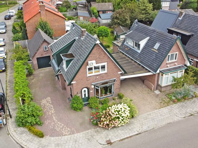 1e Wormenseweg 157 3, Apeldoorn