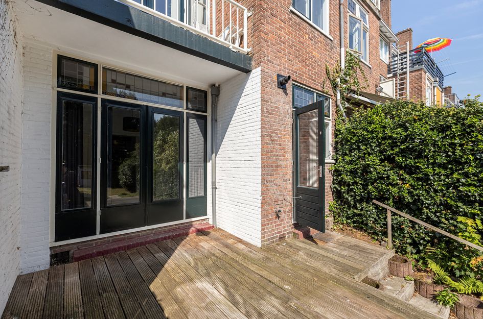 Riouwstraat 102