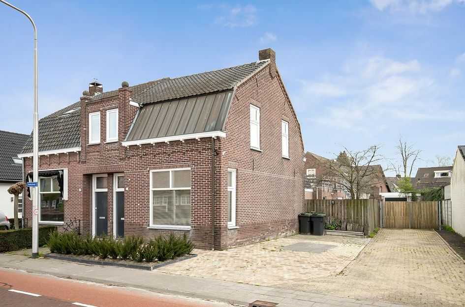 Kerkstraat 23