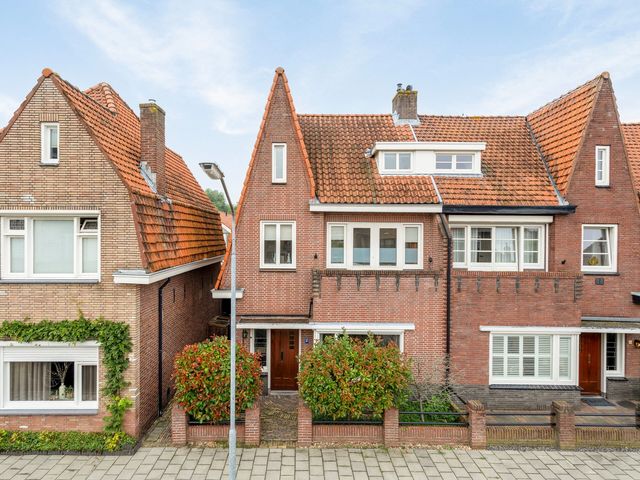 Azelmastraat 13, Zevenbergen