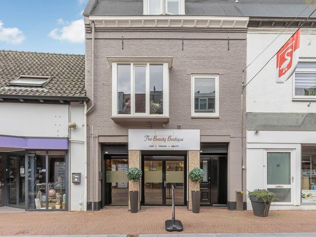 Vierakkerstraat 55en 55a, Huissen