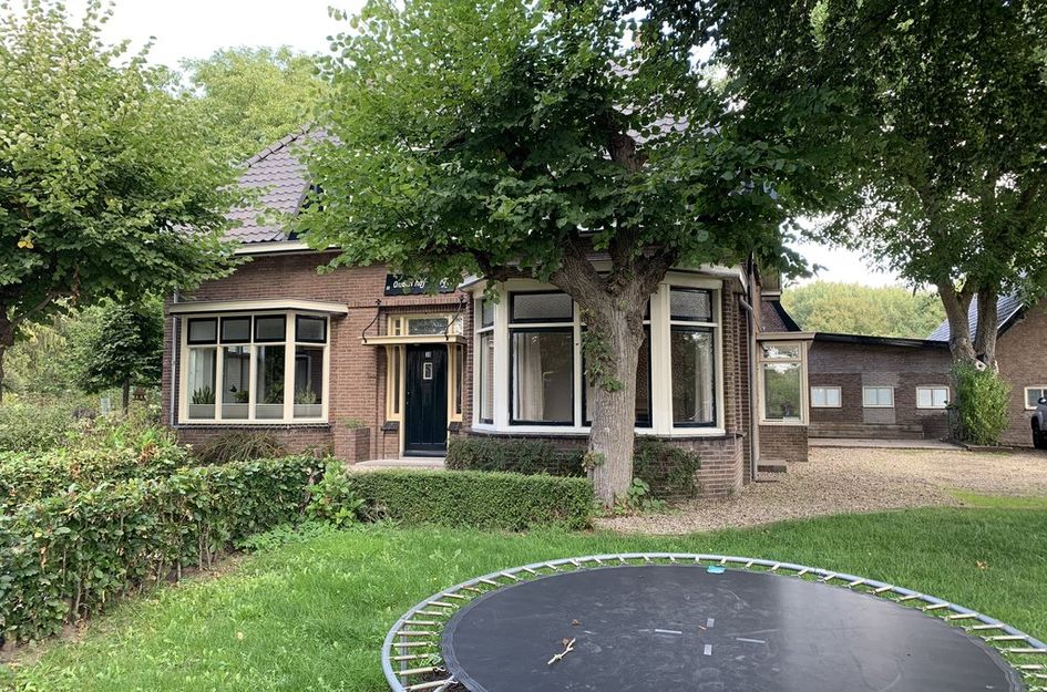 Ressensestraat 32