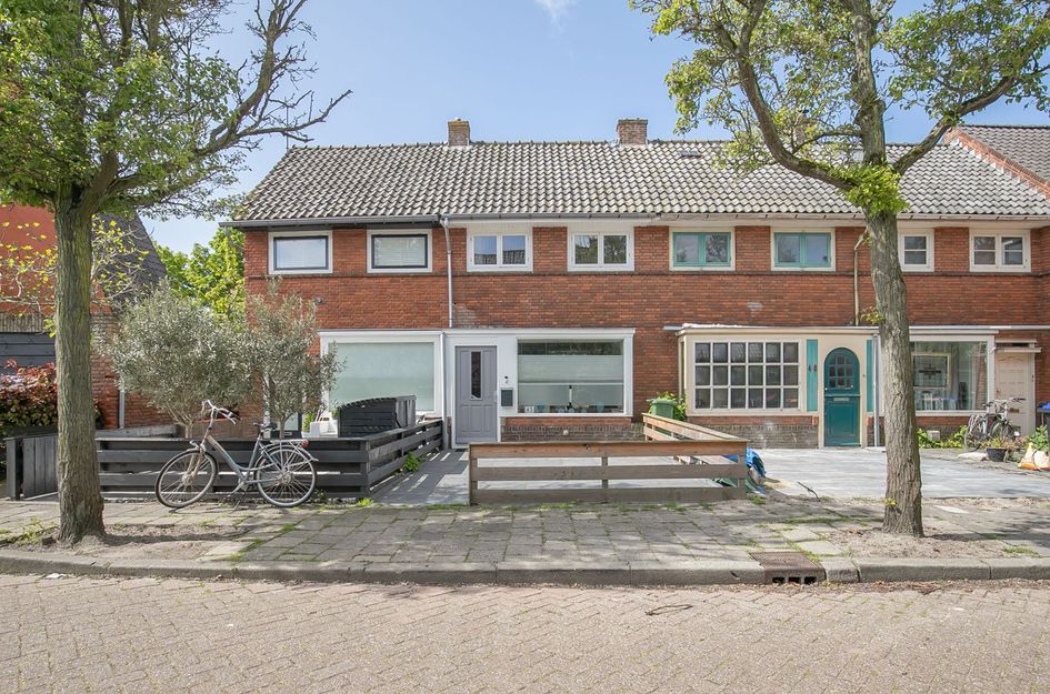 Van Leeuwenhoekstraat 42