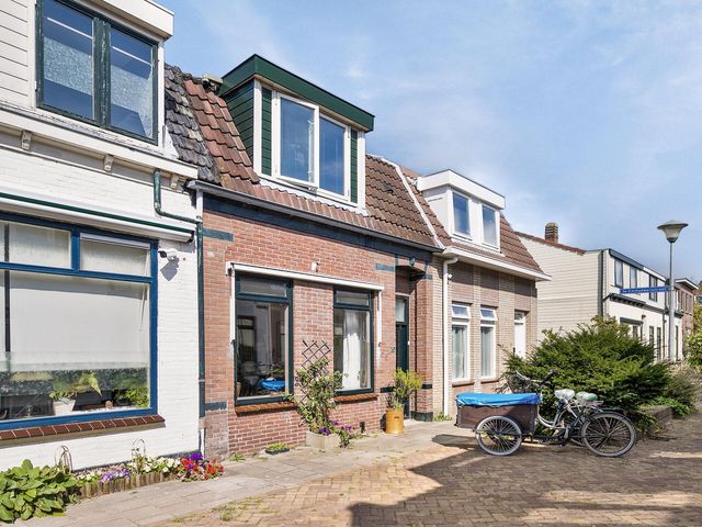 Emmastraat 19, Den Helder