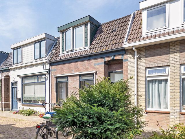 Emmastraat 19, Den Helder