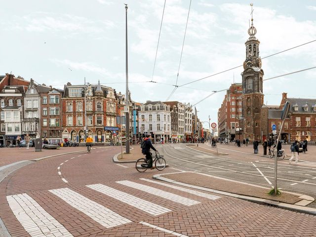 Muntplein 2B, Amsterdam