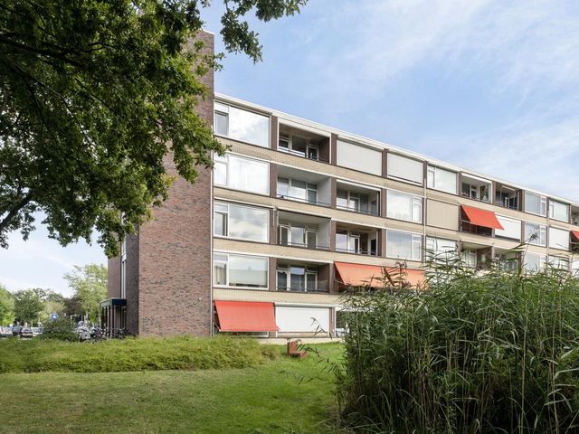 Hertogenlaan 346, Oosterhout