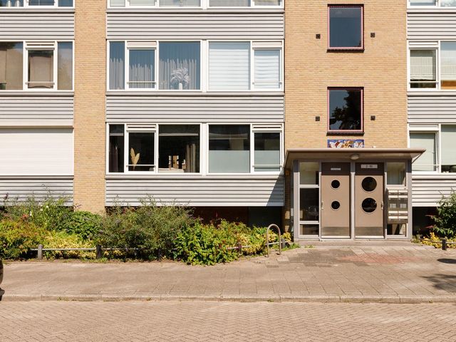 Ingen Houszstraat 16, Heemskerk