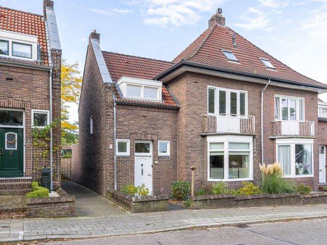 Kruisbergstraat 30, Brunssum