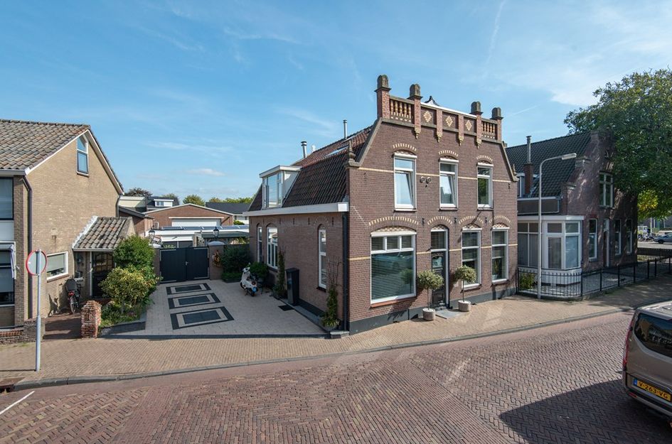 Kerkstraat 16