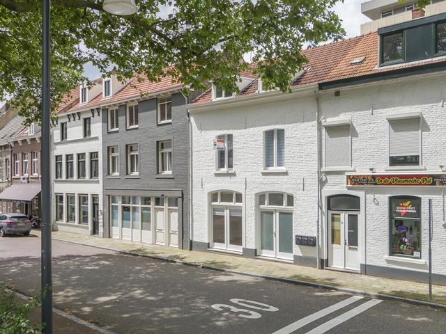 Wilhelminaplein 20, Roermond