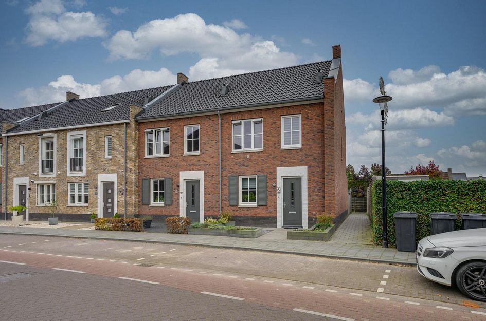 van Voornestraat 2