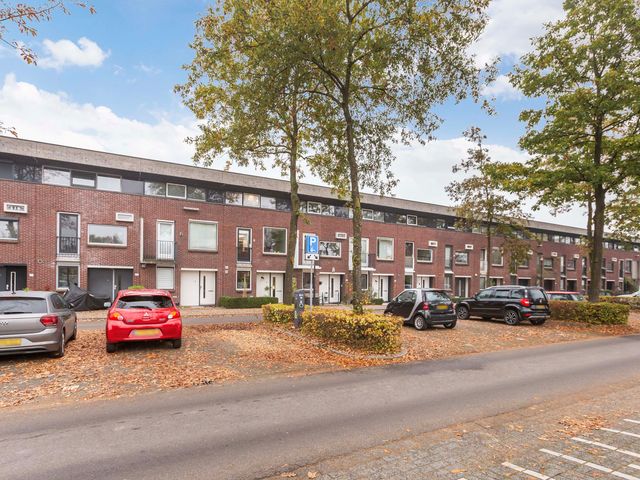 Zonnewende 85, Apeldoorn