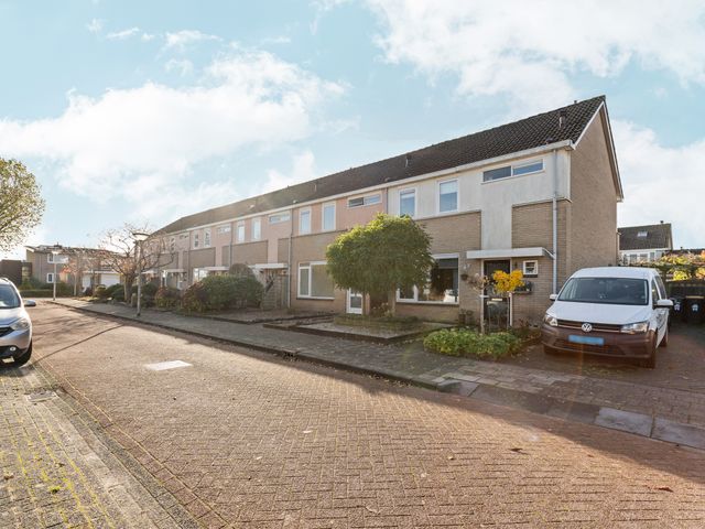 Polarisstraat 67, Emmeloord